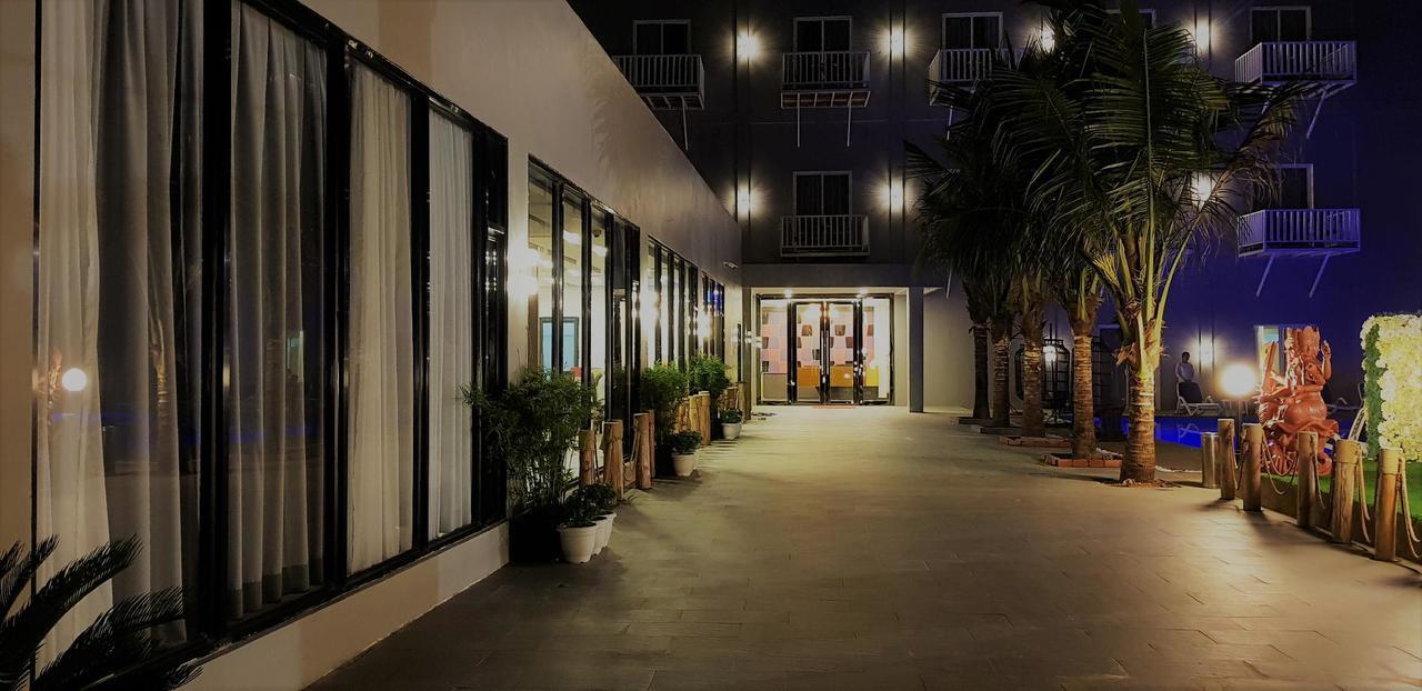 Royal Boutique Hotel Сиханоуквил Екстериор снимка